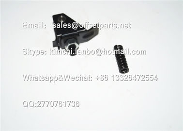 China offset printing machine part GRIPPER HOLDER&amp;SPRING metal tail-width 12mm black 2 pieces supplier