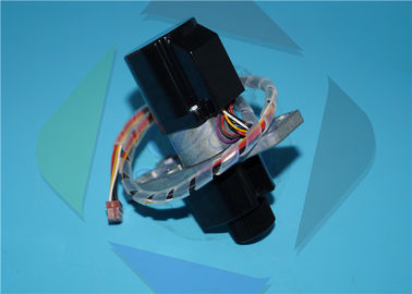 Китай Моторный агрегат Komori 5AA-0003-424 Оригинальные детали машин AU002-DC15V-8200 Запчасти печатных машин Komori поставщик
