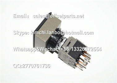 Китай 5BB-6101-120 AG225-FL5W11E3 Komori кнопка переключатель оригинальные детали для печатных машин Komori поставщик