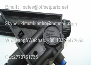 153.47.2876 700.29.2953 Водоотводный клапан Оригинальный и использованный SM52 Водяной бак Оффсетный пресс Части печатных машин поставщик
