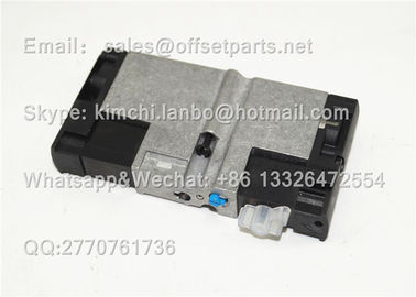 173940 Цилиндровый клапан C402 0,65W 21VDC IP00/65 Оффсетная печатная машина Запчасти Соленоидный клапан поставщик